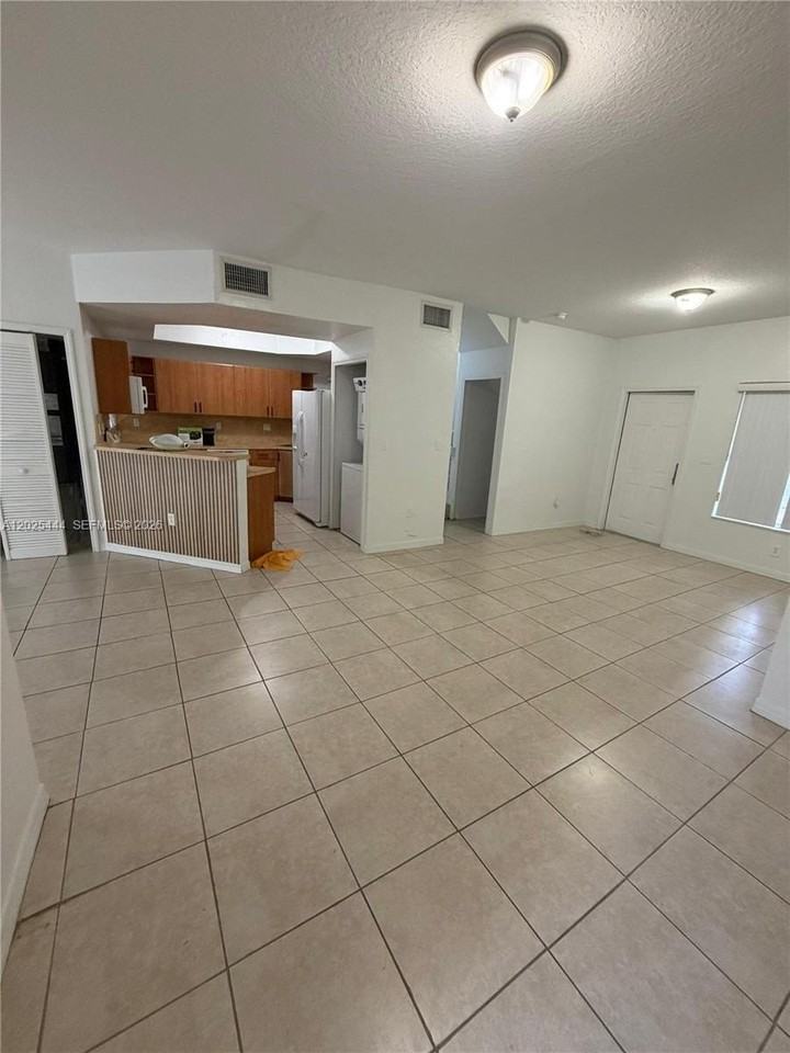 681 Sw 7th St #681 - Photo 2 of 16