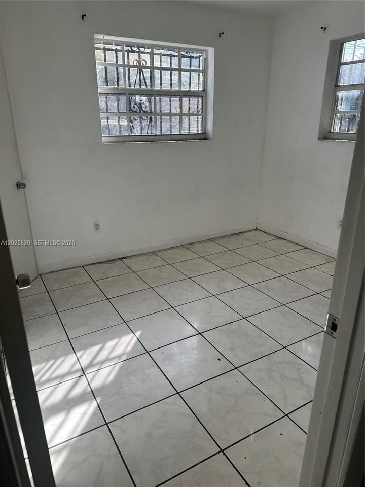 7024 Nw 6th Ave #1 - Photo 2 of 5