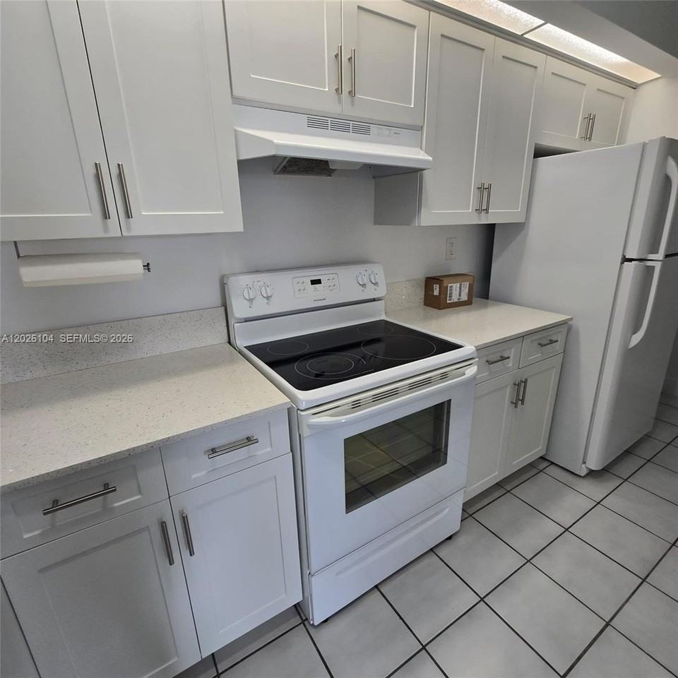 8600 Sw 212th St #308 - Photo 7 of 25