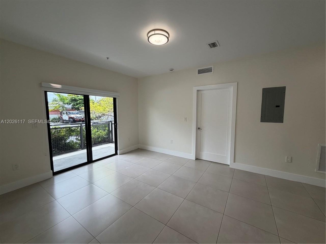 2425 Nw 24th Ave #103 - Photo 3 of 12