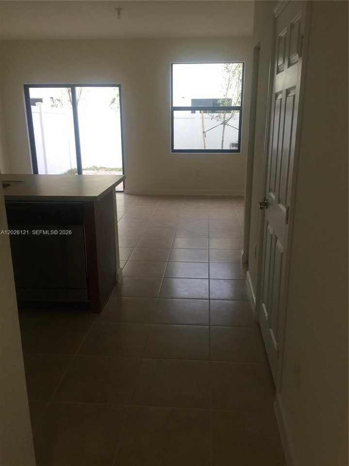 9307 W 33rd Way - Photo 5 of 23