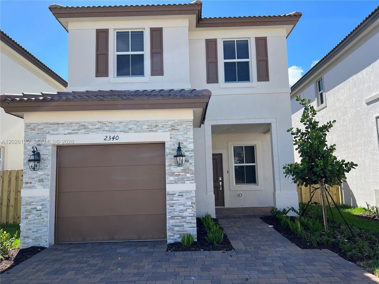 2340 Nw 130th Ter - Photo 7 of 50