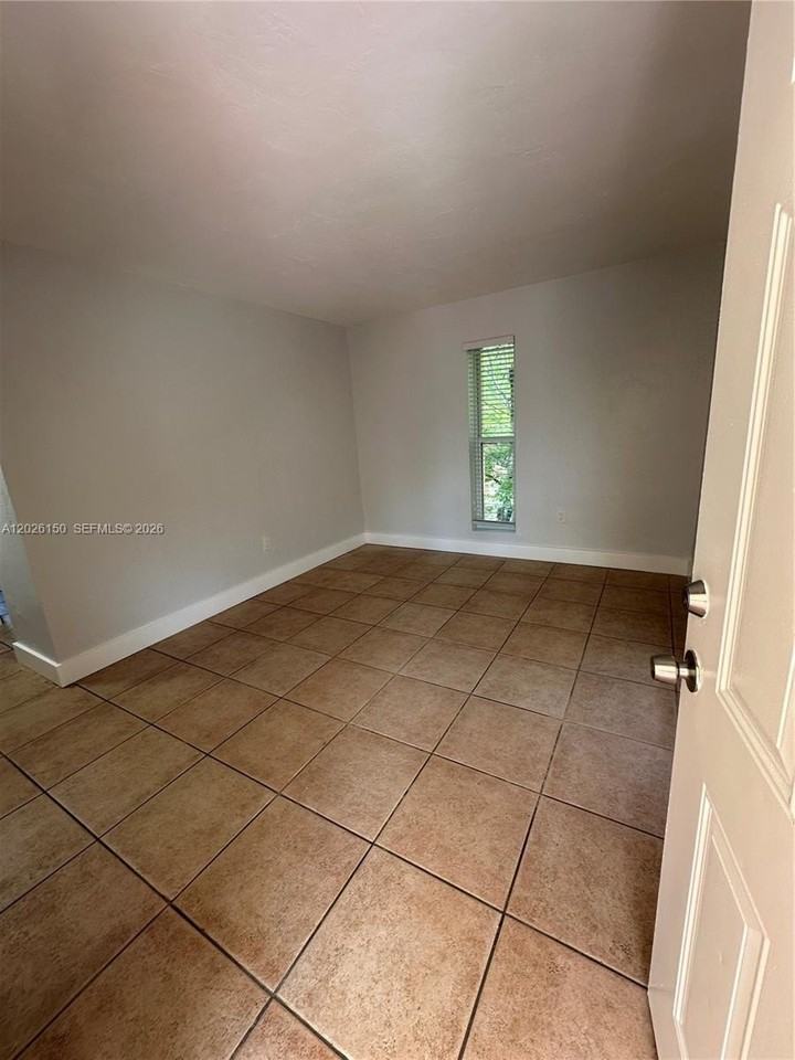 1208 Salzedo St #18 - Photo 2 of 10
