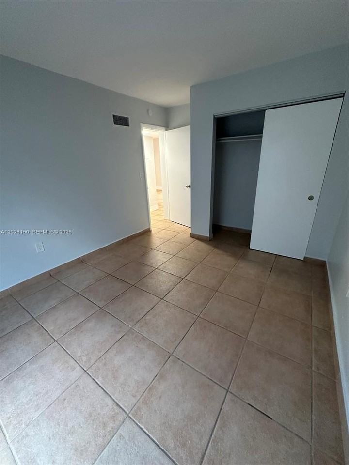 1208 Salzedo St #18 - Photo 7 of 10