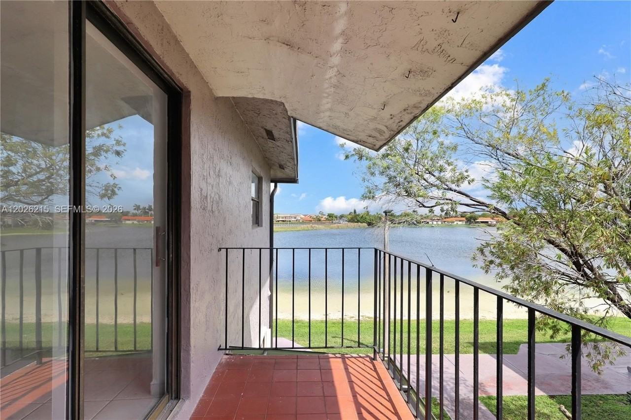 13371 Sw 17th Ln #2-8 - Photo 2 of 22