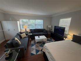 814 Nw 18th St #B - Photo 1 of 1