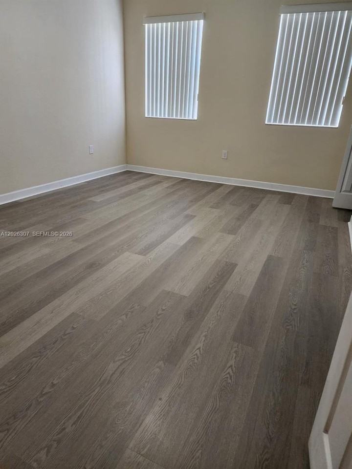 17009 Sw 94th Ter - Photo 7 of 9