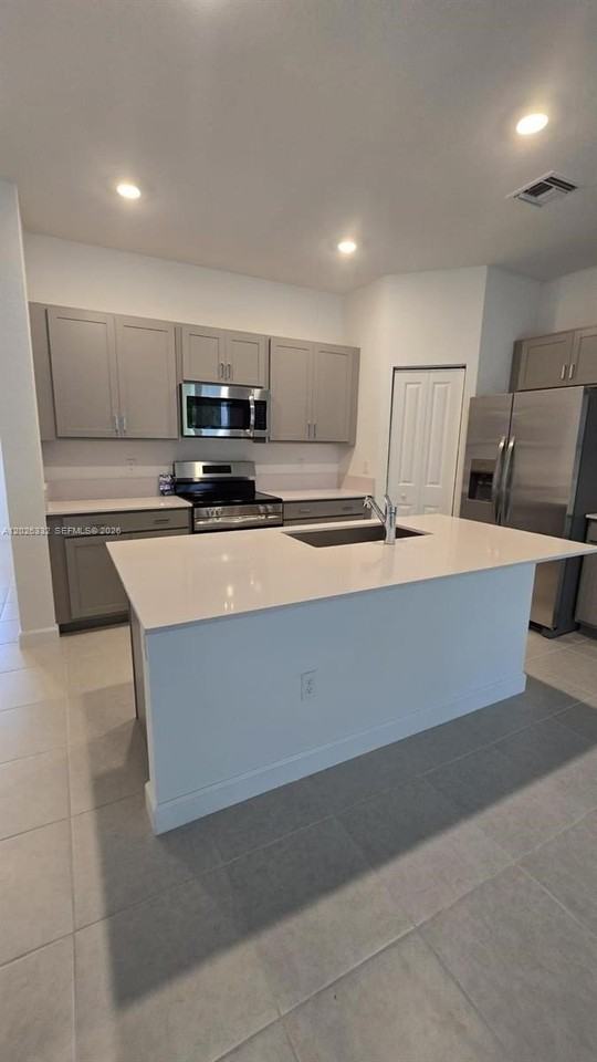 4329 Pond Lily Ln #4329 - Photo 4 of 30