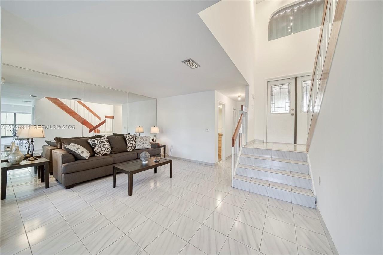 13337 Sw 64th Ln #0 - Photo 4 of 37