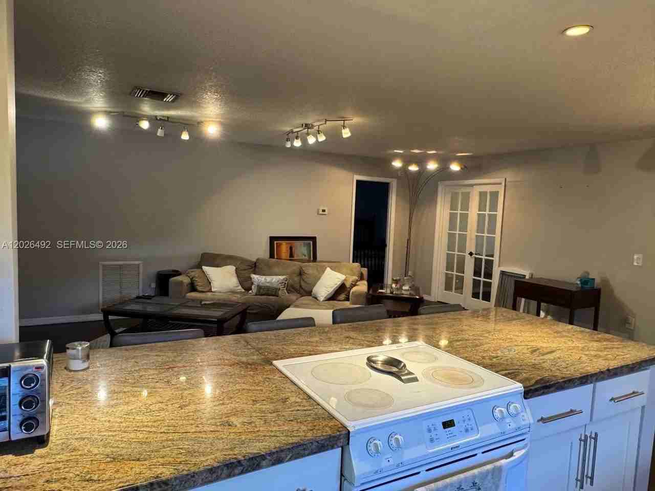 2736 Carnation Ct #0 - Photo 7 of 18