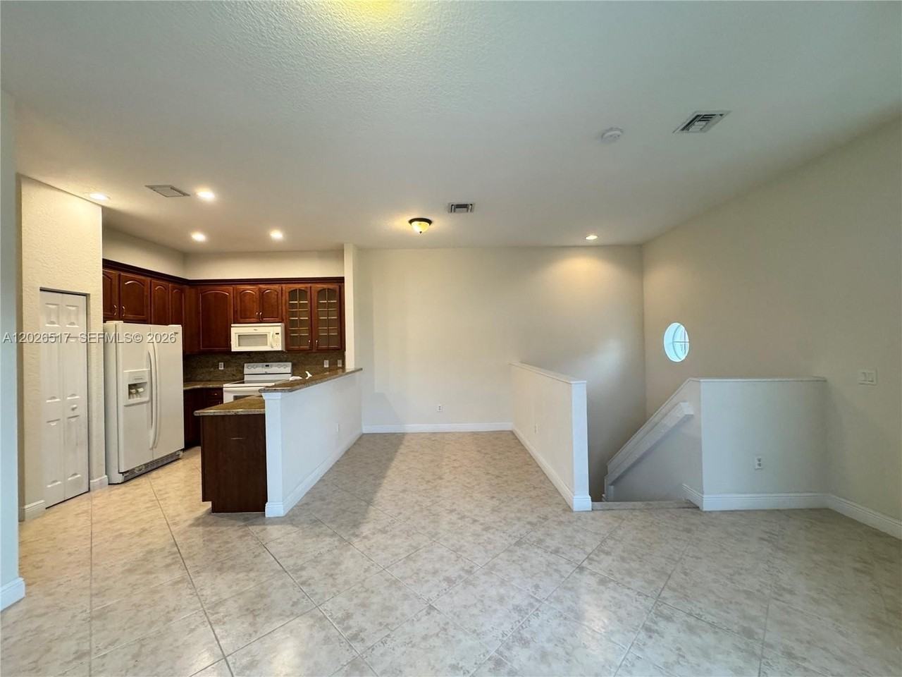5819 Hampton Hills Blvd - Photo 5 of 28