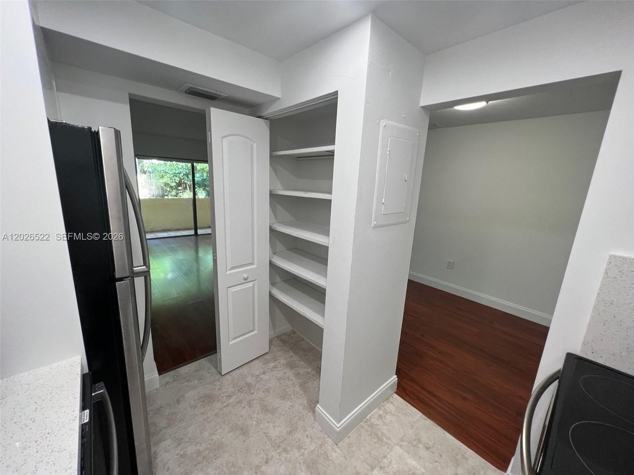 10415 N Kendall Dr #B113 - Photo 4 of 14