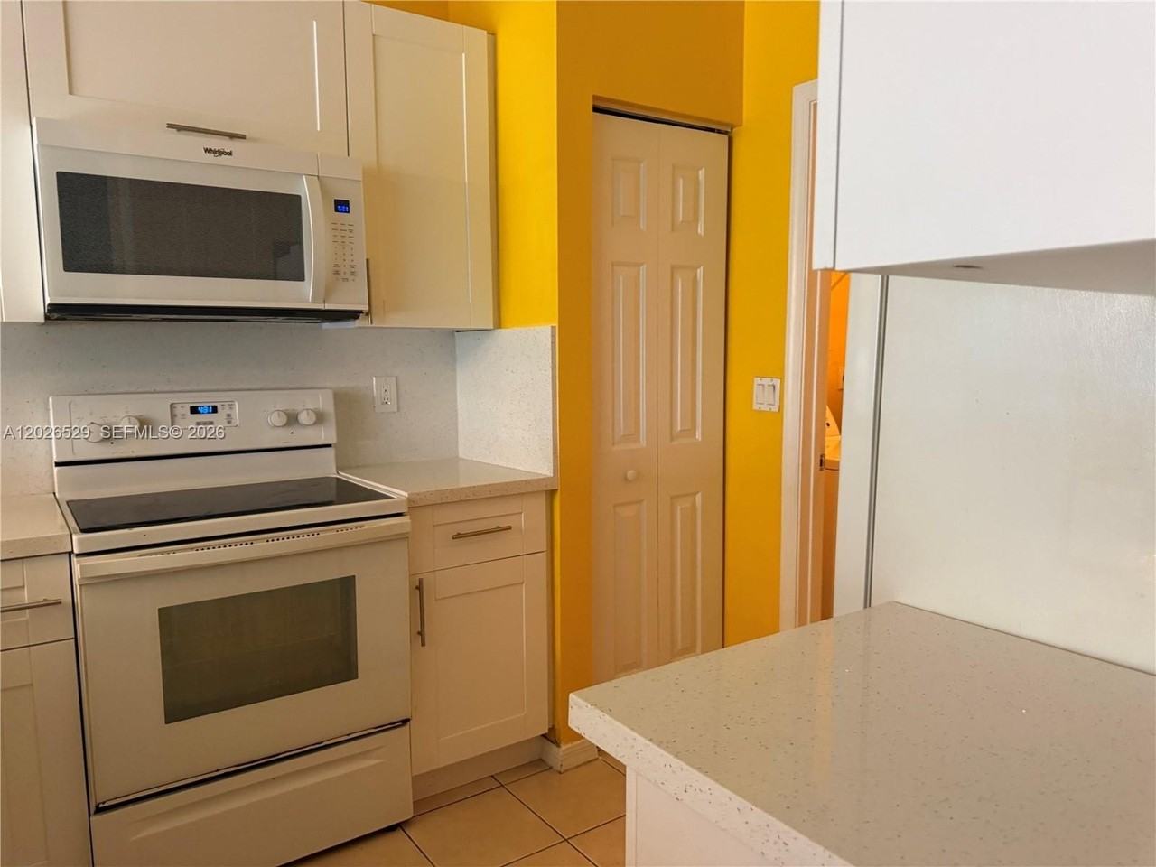 4951 Mallory St #4951 - Photo 5 of 21