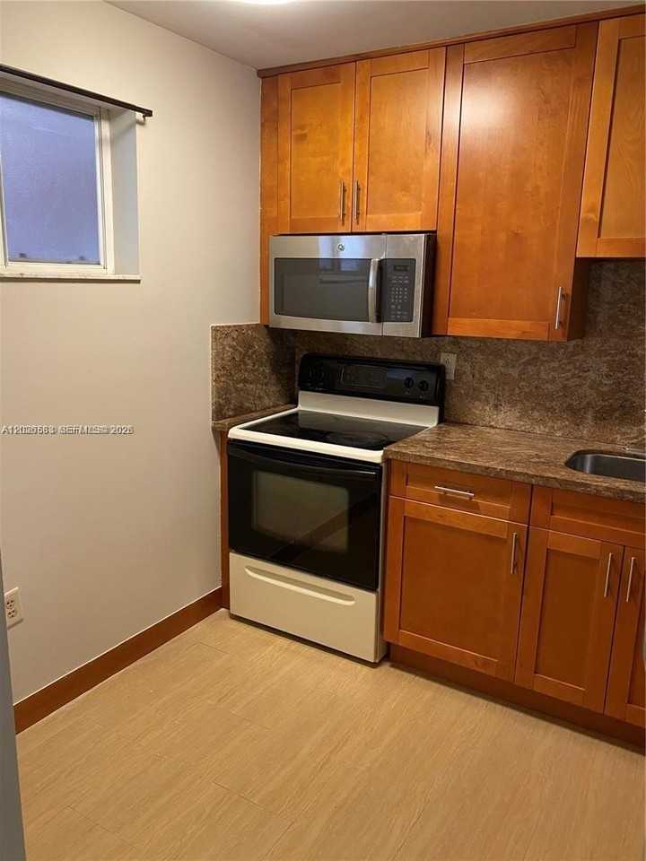 11307 Sw 200th St #106B - Photo 3 of 12