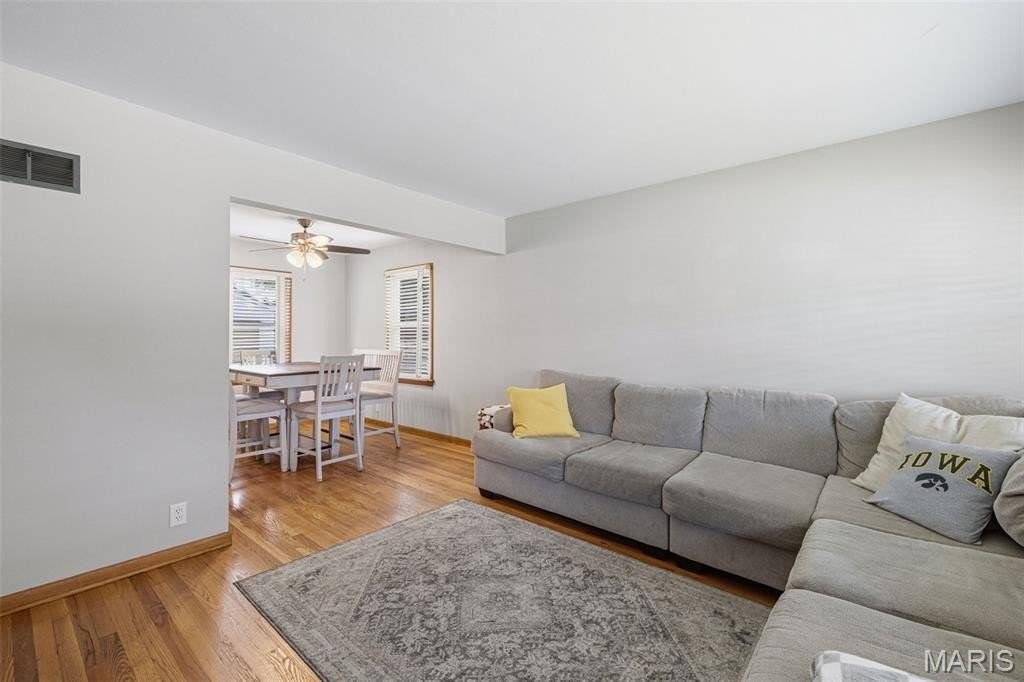 10840 Bernadine Dr - Photo 5 of 25