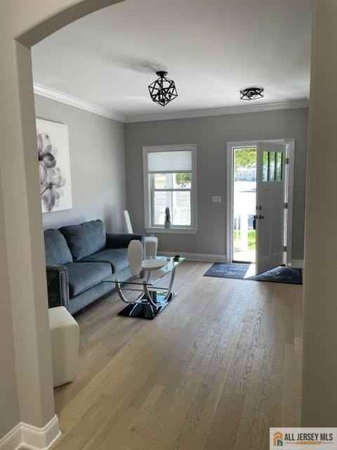 29 Halsey St - Photo 2 of 19