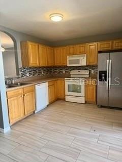 22 Plateau Ln #B - Photo 6 of 17