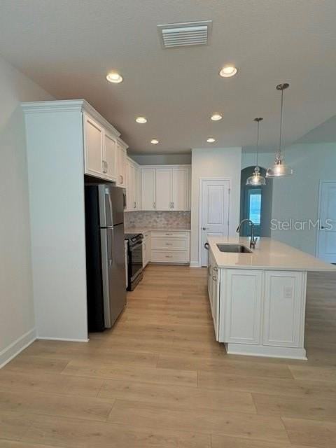 8 Kaiser Pl - Photo 6 of 36