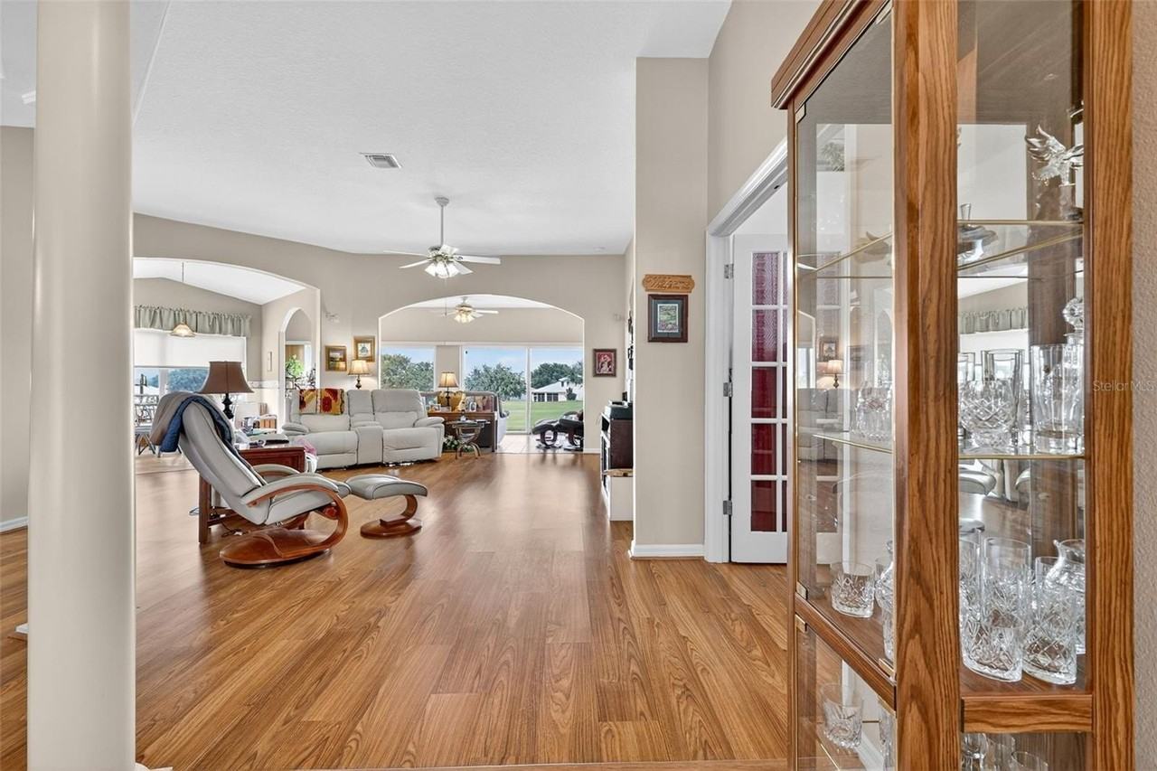 4528 Glen Coe St - Photo 6 of 50