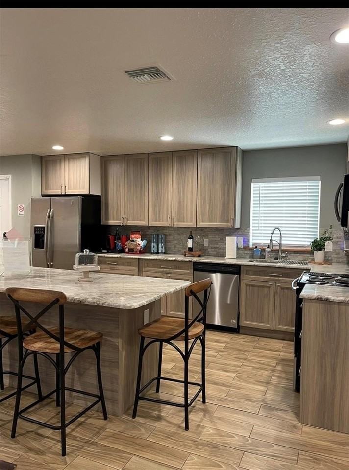 1616 24th Ave - Photo 4 of 7