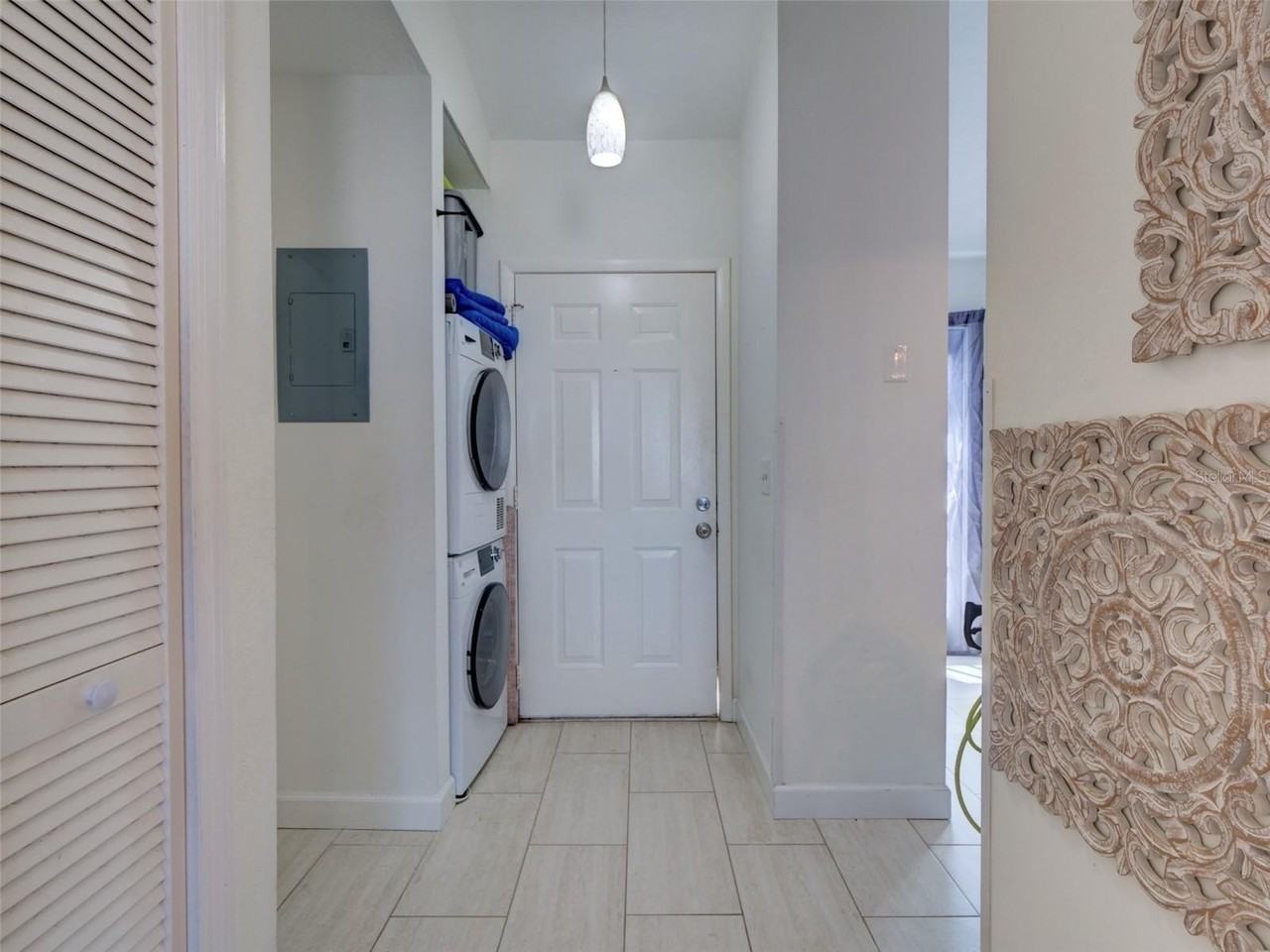 12131 Sand Pebble Way - Photo 3 of 26