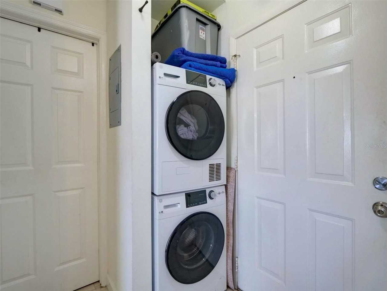 12131 Sand Pebble Way - Photo 4 of 26