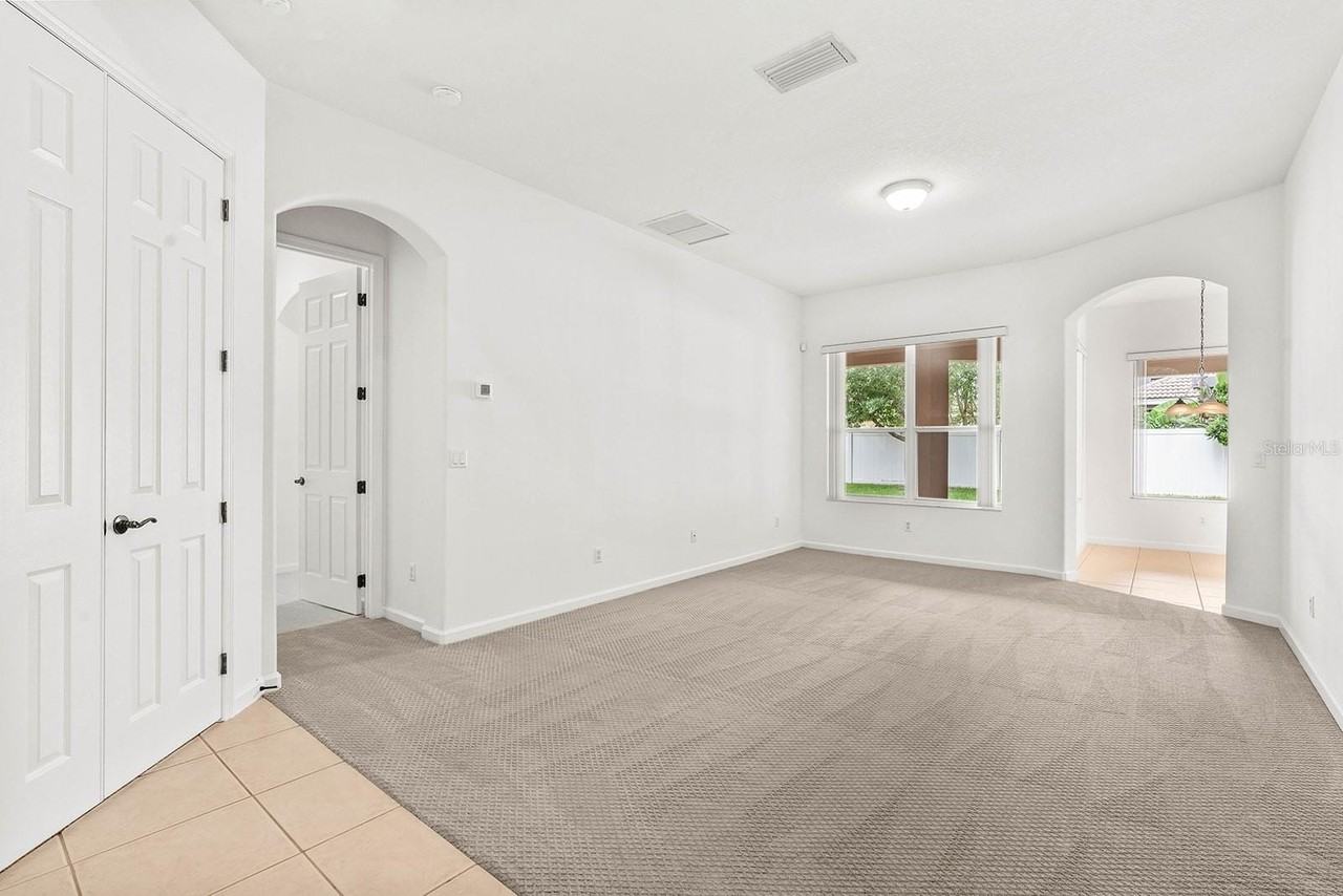 3877 Shoreview Dr - Photo 2 of 37