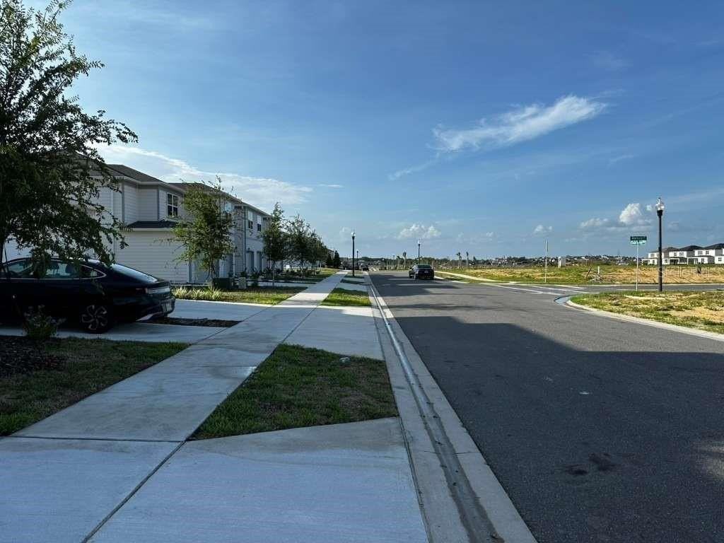 4264 Chester Springs Blvd - Photo 3 of 37