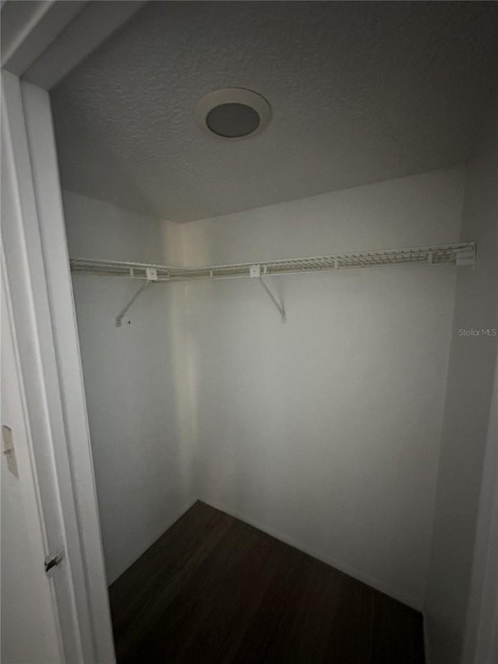 112 Cypress Ct #112 - Photo 5 of 8