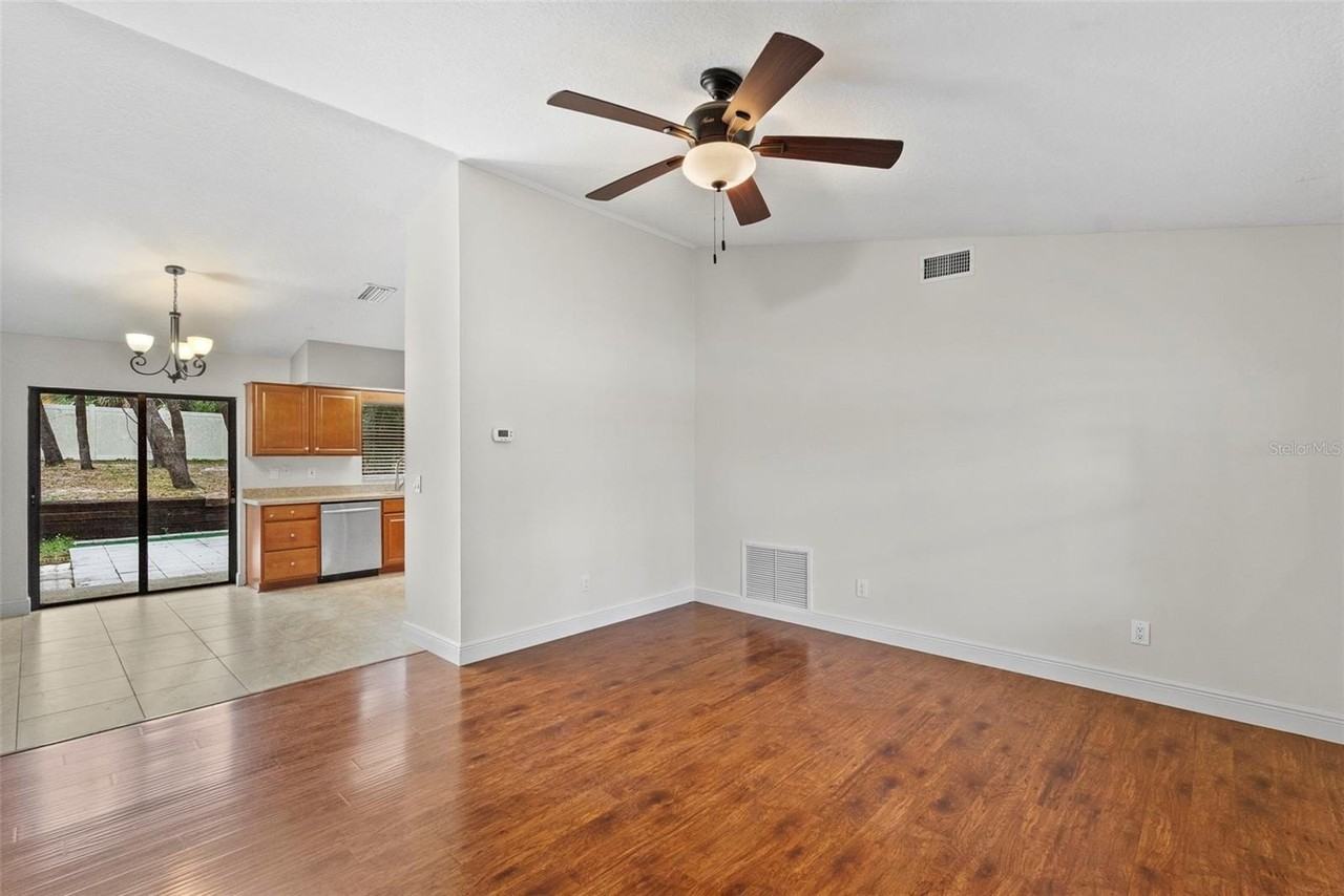 723 Pent St - Photo 3 of 50