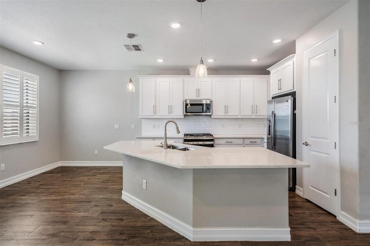 4830 Isola Ct - Photo 3 of 46