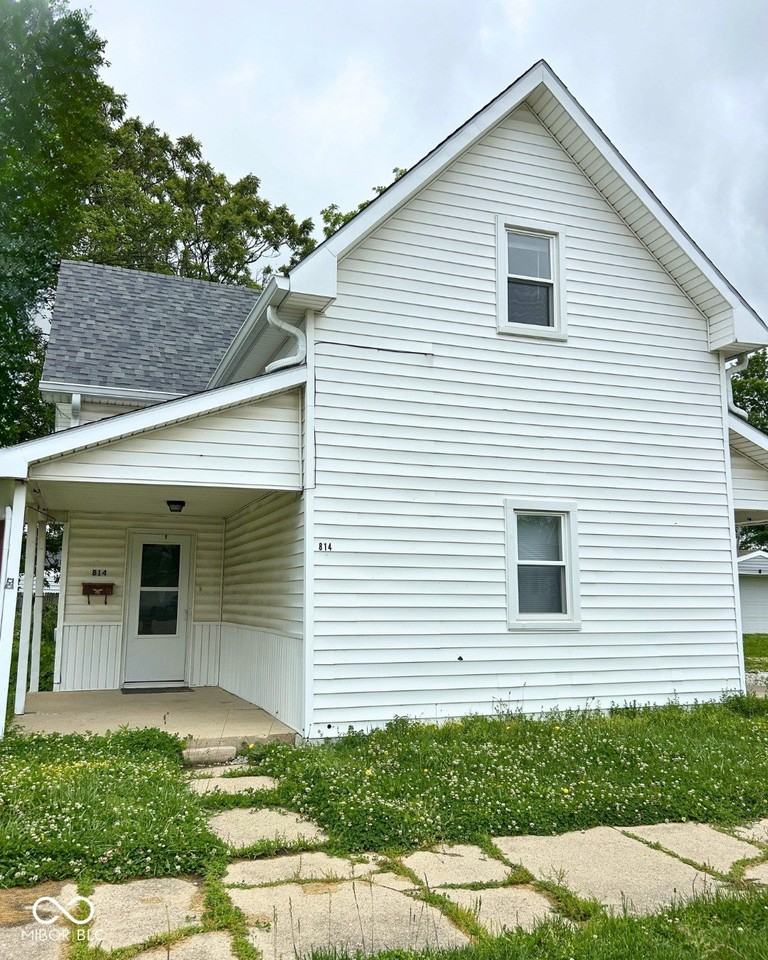 814 Powell St - Photo 2 of 38