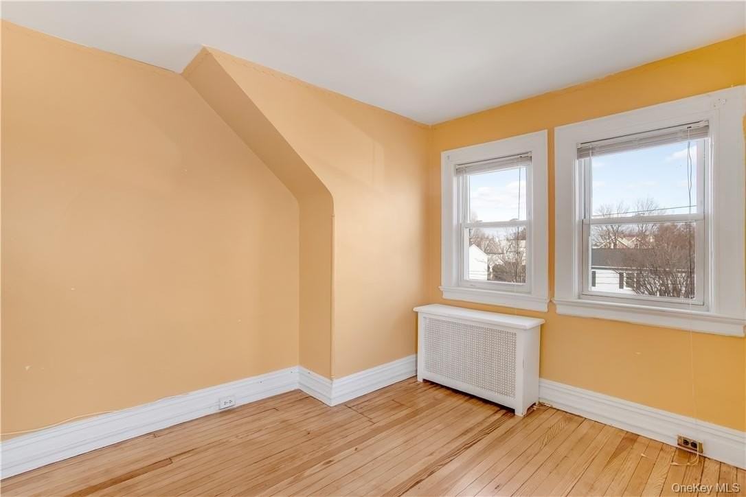 29 Neptune Ave #3rdFL - Photo 5 of 10