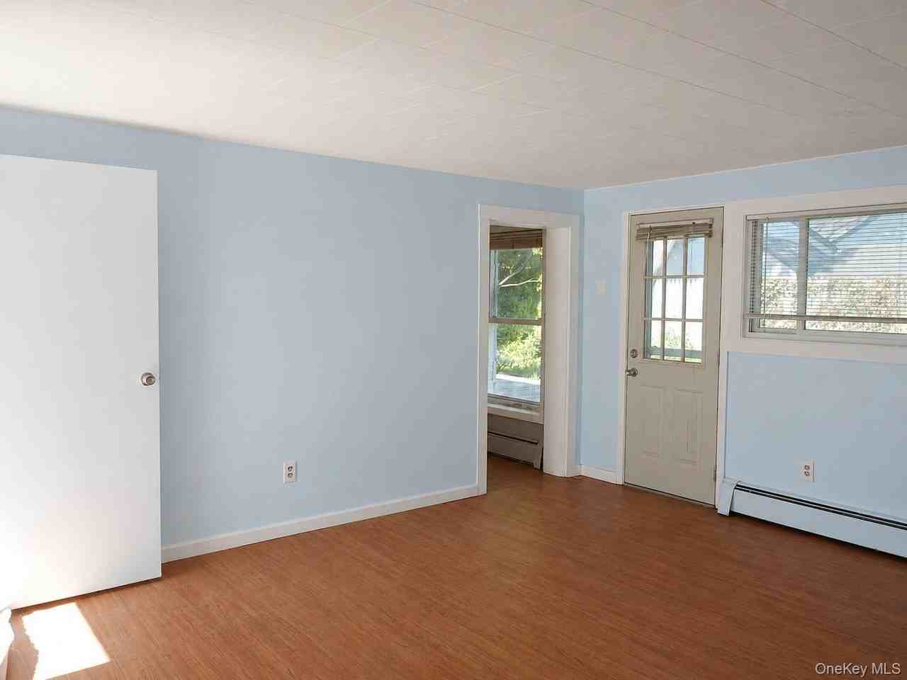 36 Burr Rd - Photo 3 of 6