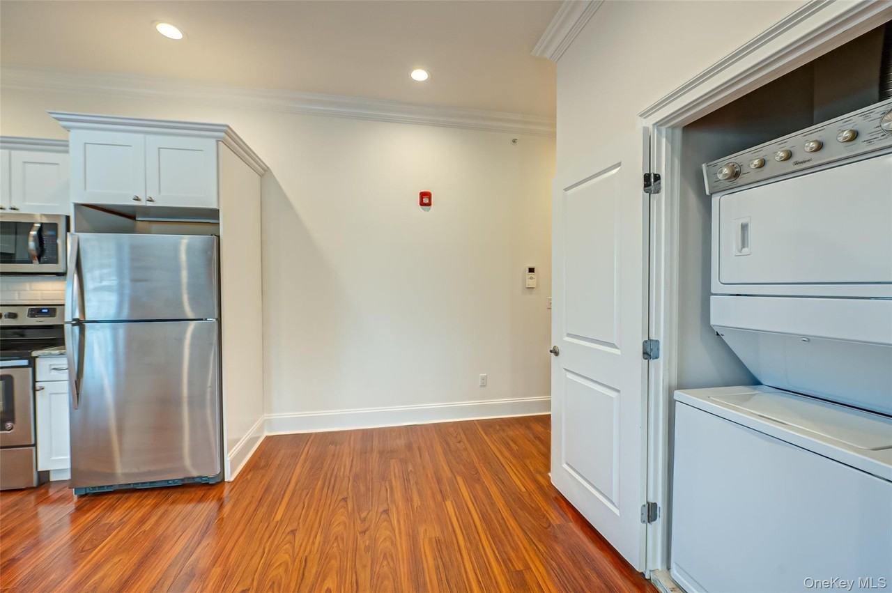 41 Green St #2C - Photo 7 of 13