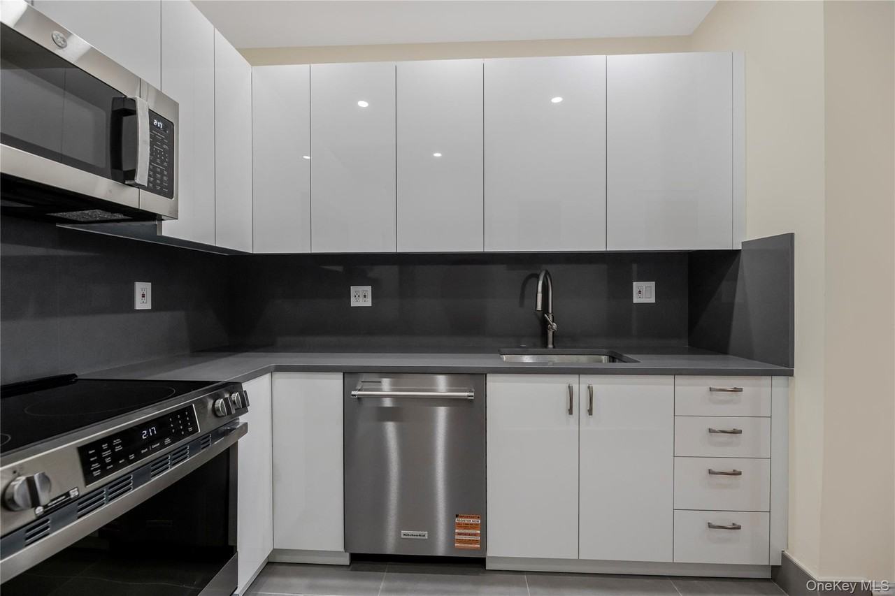 26 Pondfield Rd #1D - Photo 6 of 23