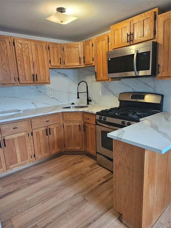 79 Buckberg Mountain Rd - Photo 3 of 20