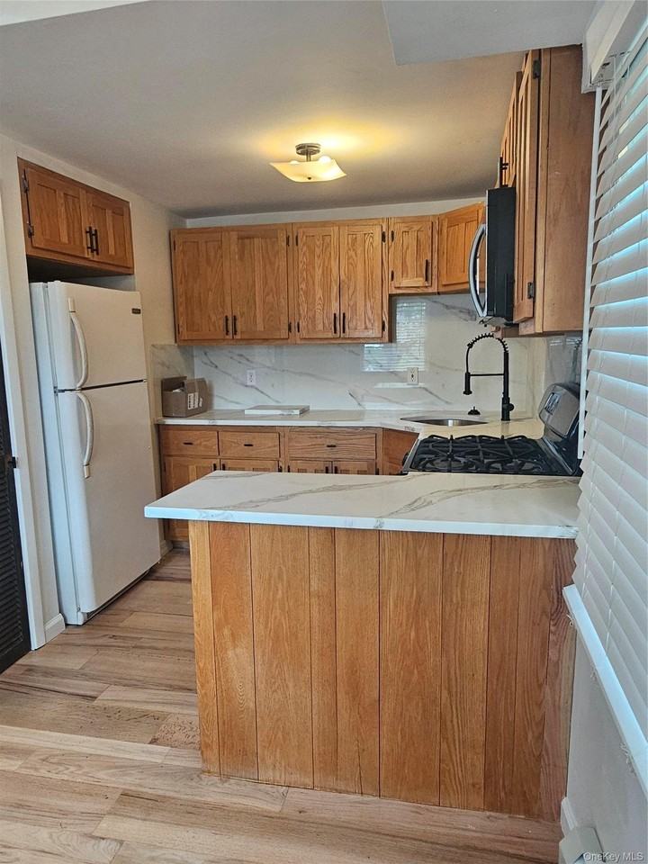 79 Buckberg Mountain Rd - Photo 4 of 20
