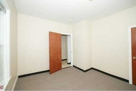 27 Magee St #1 - Photo 4 of 4