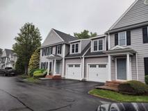 7 Newbury Dr - Photo 1 of 1