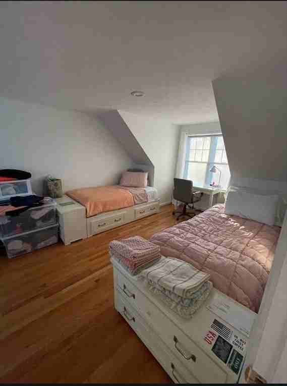 7 Newbury Dr - Photo 5 of 8