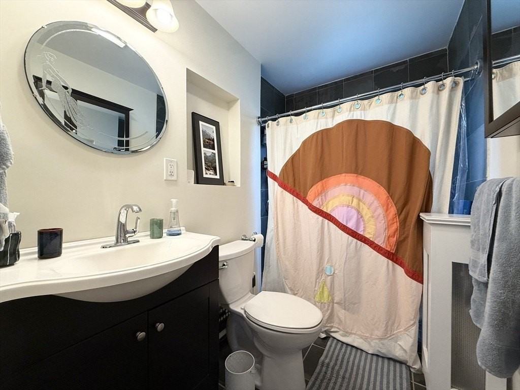 519 Belmont St #1 - Photo 7 of 15