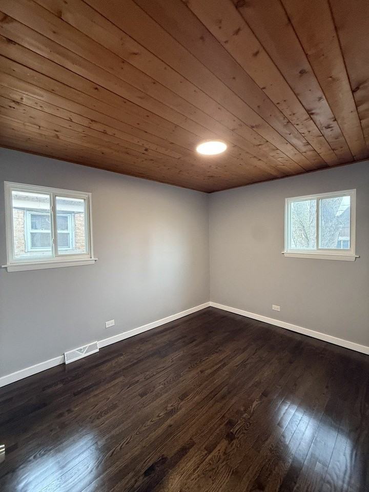 7732 Lotus Ave - Photo 7 of 8