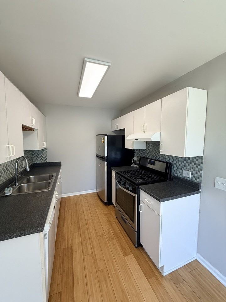 722 Whitesail Dr #0 - Photo 3 of 9