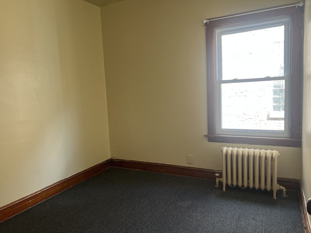 2231 N Latrobe Ave #2 - Photo 6 of 7