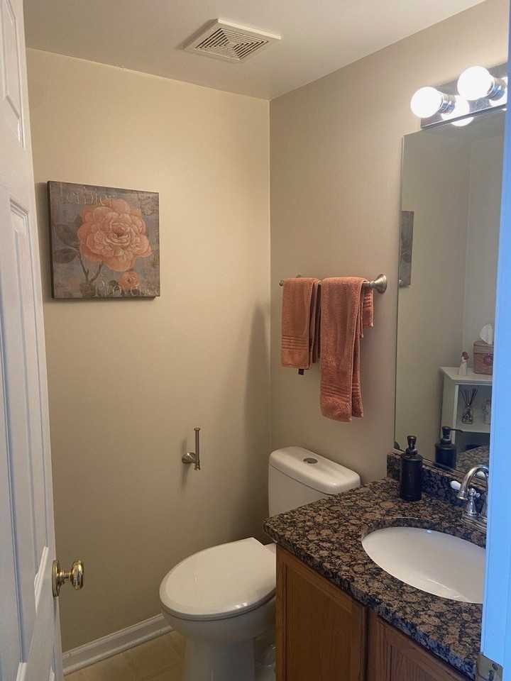 3366 Ravinia Cir #3366 - Photo 6 of 17