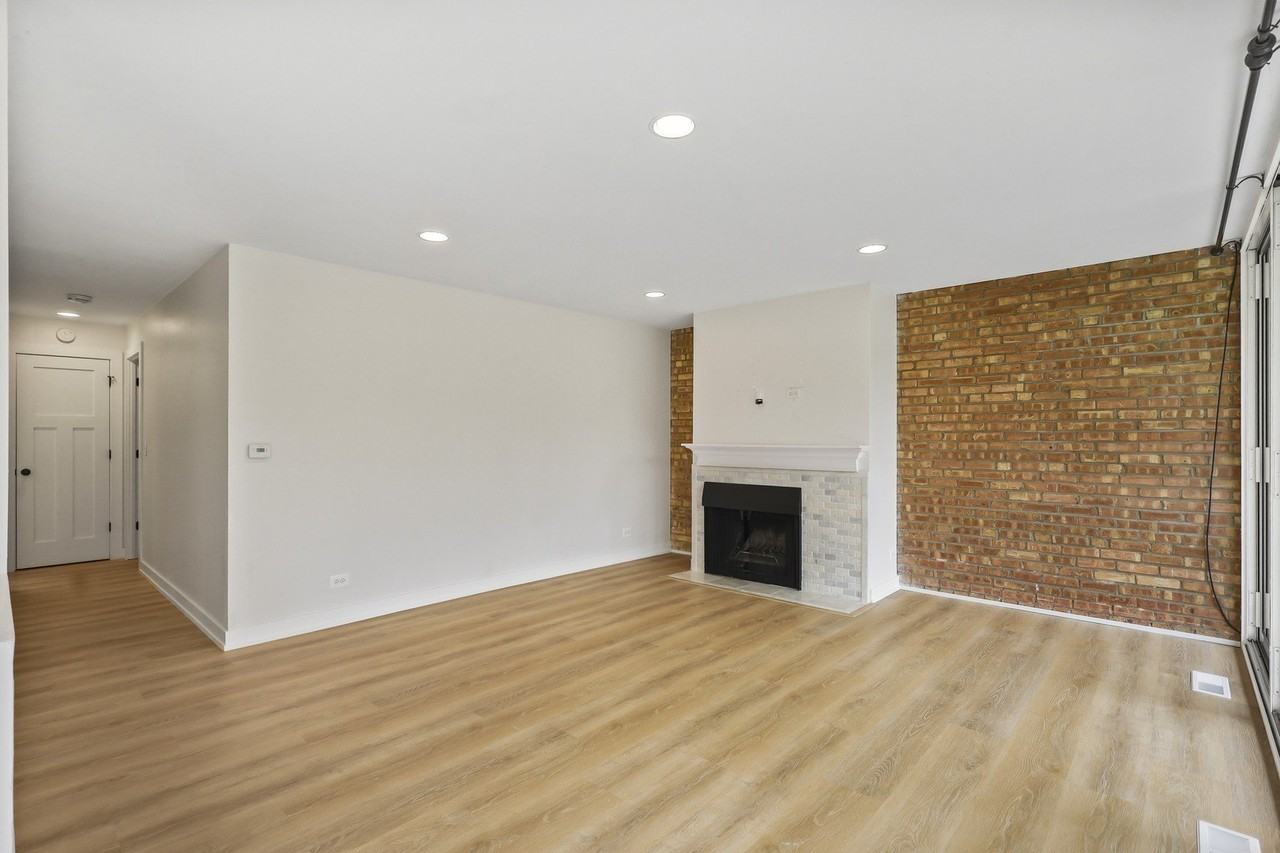 6018 E Lake Dr #1C - Photo 6 of 25