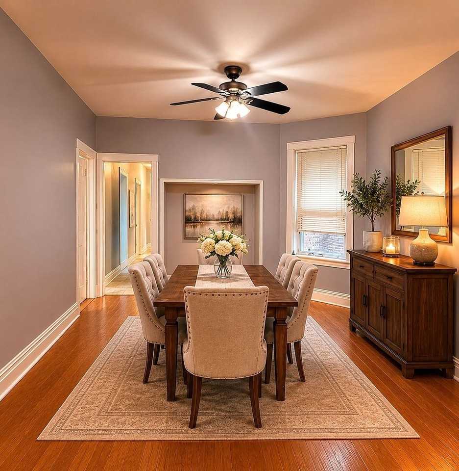 7031 S Laflin St #1 - Photo 4 of 17