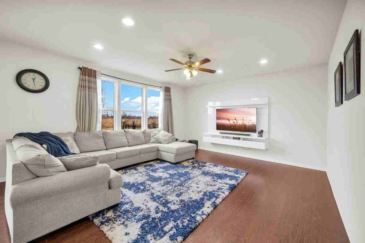 4255 Fraser Cir - Photo 6 of 42