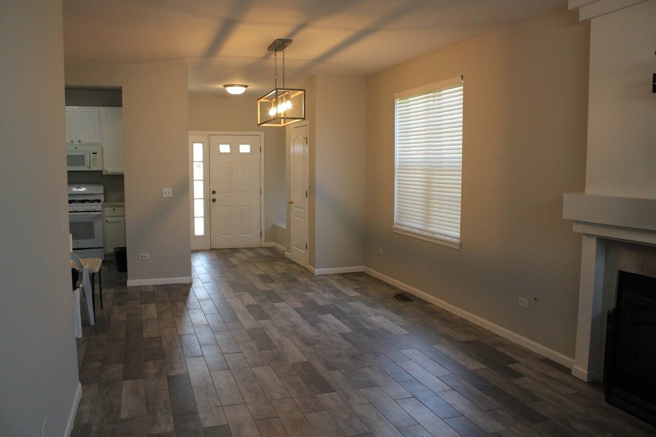 3103 Falling Waters Ln #3103 - Photo 6 of 17